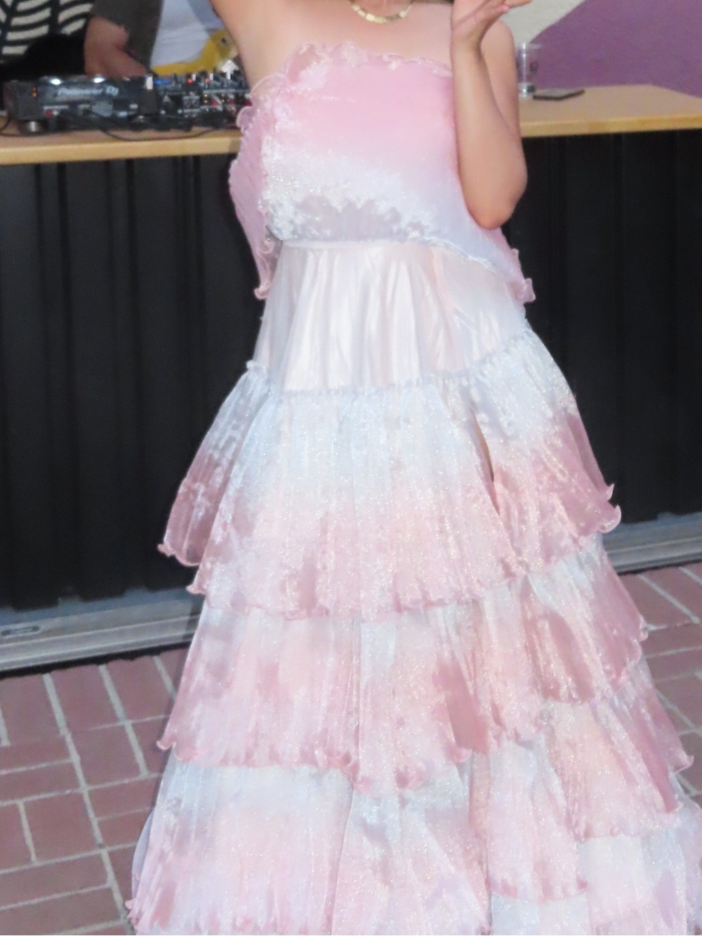 JESSAKAE Genevieve Dress - Picture 4 of 4